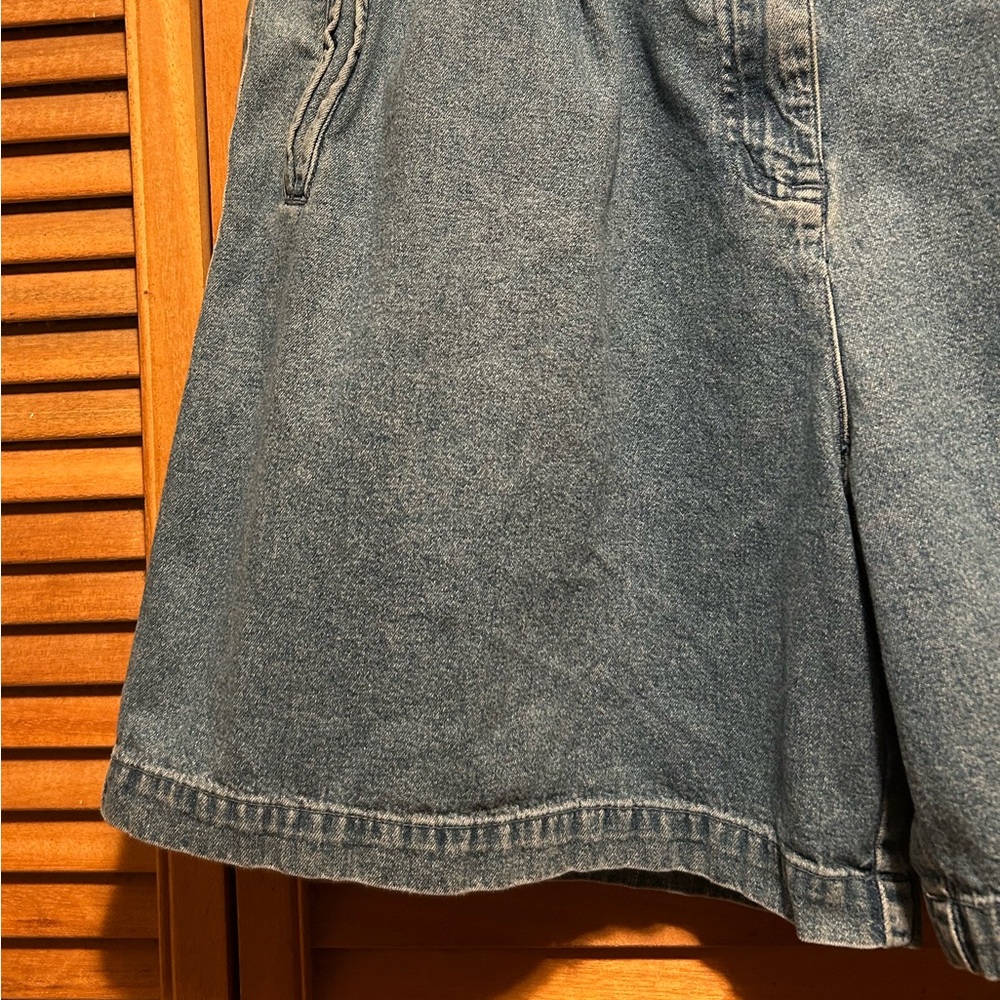 Vintage Jones New York Blue Denim Bermuda Shorts - Picture 7 of 12
